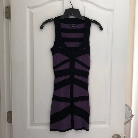 Metropark Bodycon Bandage Dress - Picture 2 of 5